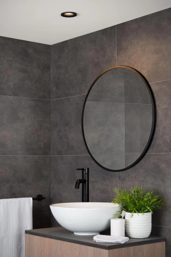 Lucide ZIVA - Recessed spotlight Bathroom - Ø 8,5 cm - 1xGU10 - IP44 - Black - ambiance 1